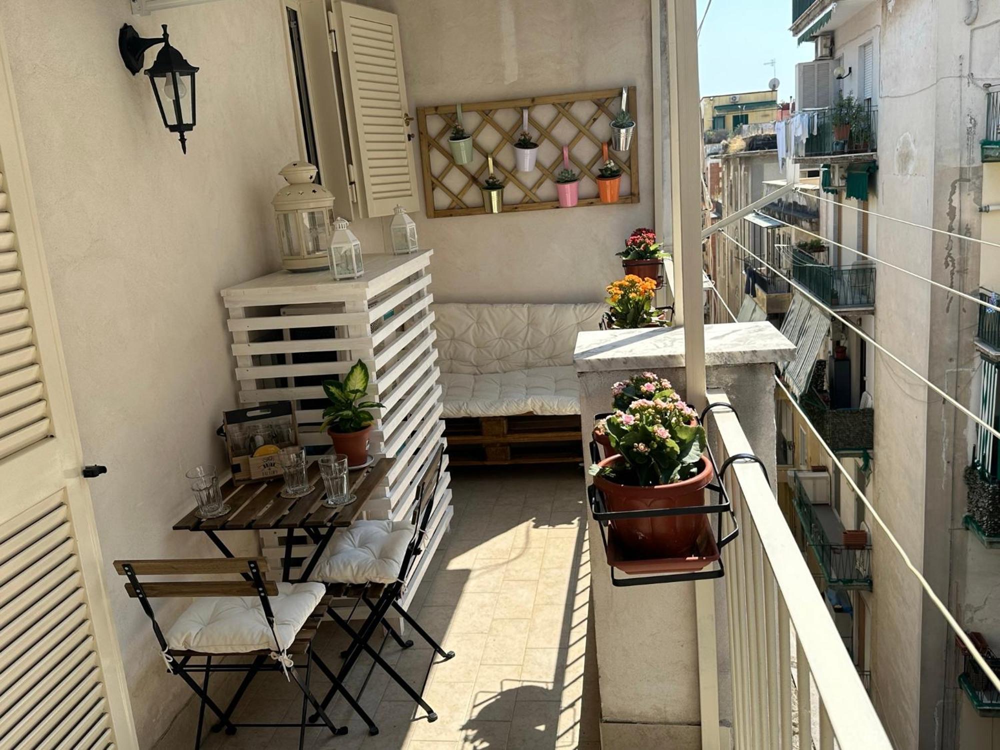 La Casa Di Sarah Aspetta Voi Daire Napoli Dış mekan fotoğraf